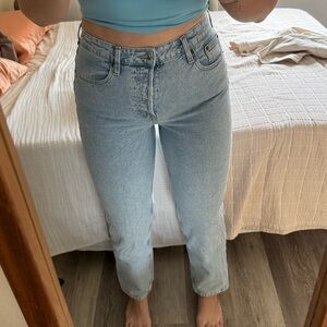 H&M Divided Women's Light Wash Straight Leg Jeans